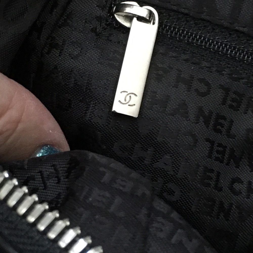 RARE Vintage CHANEL LAX Leather Tassel Satchel - Picture 7 of 16